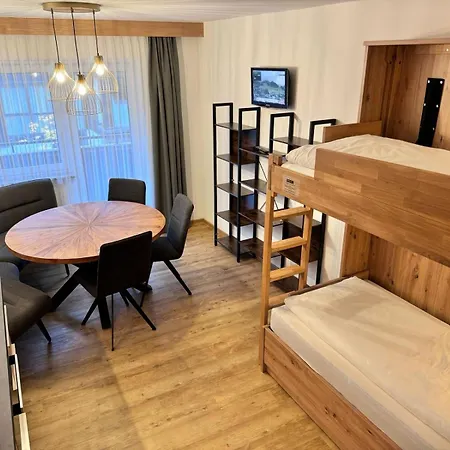 Ahorn Bed & Breakfast